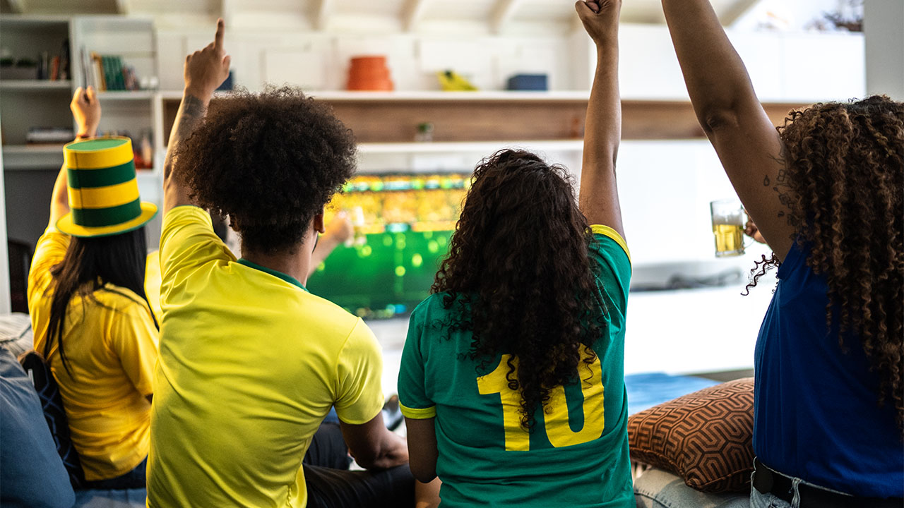 Copa do Mundo 2022 com bolso cheio: 5 ideias para ganhar dinheiro com a  festa do futebol - TudoGostoso