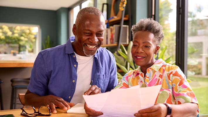 Como identificar o endividamento do idoso e como ajudá-lo a sair das dívidas